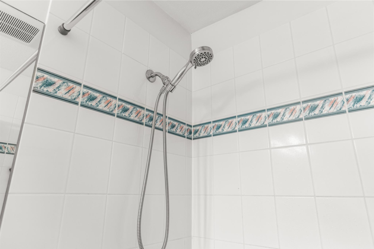 Loft / Bonus Room Photo of 407 33708 King Road, Abbotsford, BC