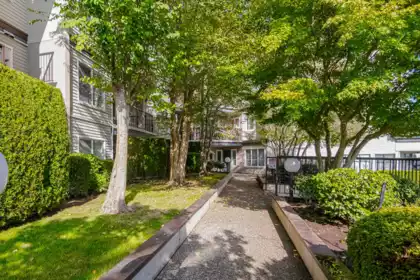 217 5765 Glover Road, Langley, BC, Langley — Apartment/Condo for sale