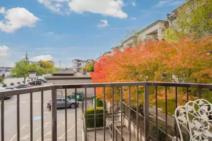 217 5765 Glover Road, Langley, BC, Langley — Apartment/Condo for sale