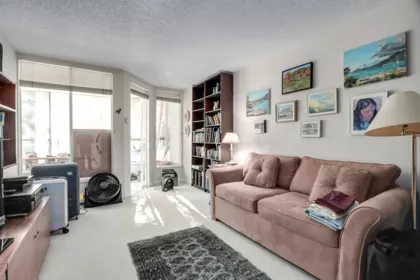 G01 1490 Pennyfarthing Drive, Vancouver, BC, Vancouver — Apartment/Condo for sale