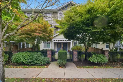 32 16355 82 Avenue, Surrey, BC, Fleetwood Tynehead — 4 bed townhouse for sale