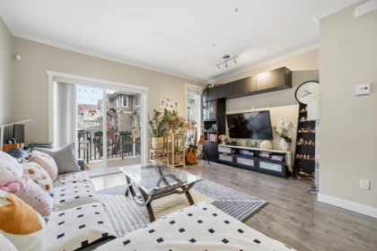 Family Room Photo of 32 16355 82 Avenue, Surrey, BC
