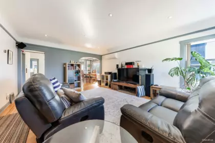 3726 Trinity Street, Burnaby, BC, Burnaby — Single Family Residence for sale