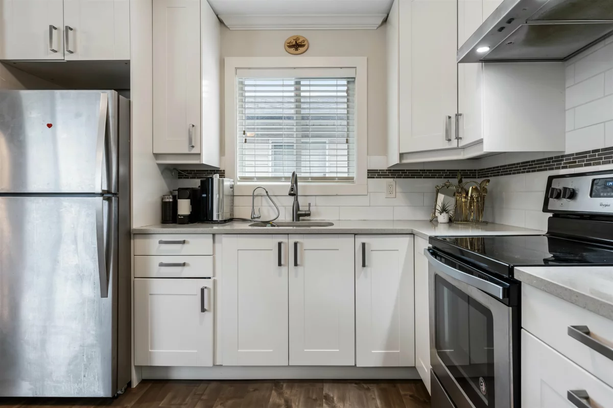 Powder Room Photo of 3 5648 Vedder Road, Chilliwack, BC