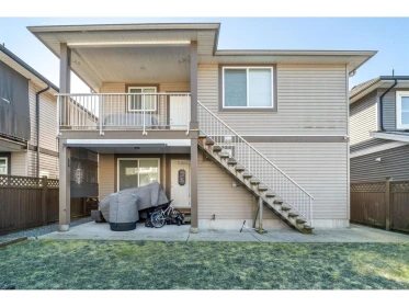 Basement Recreation Room Photo of 32921 Trenholm Avenue, Mission, BC