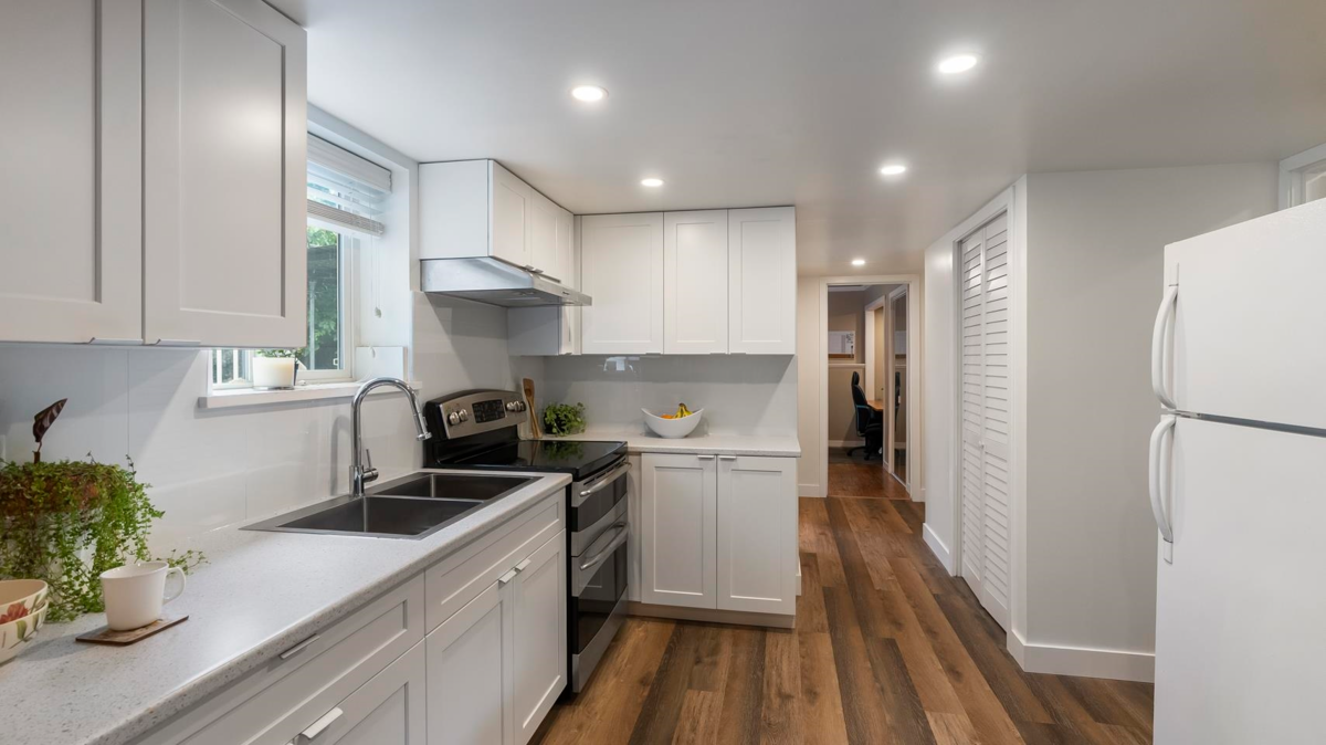 Basement Recreation Room Photo of 14409 Chartwell Drive, Surrey, BC