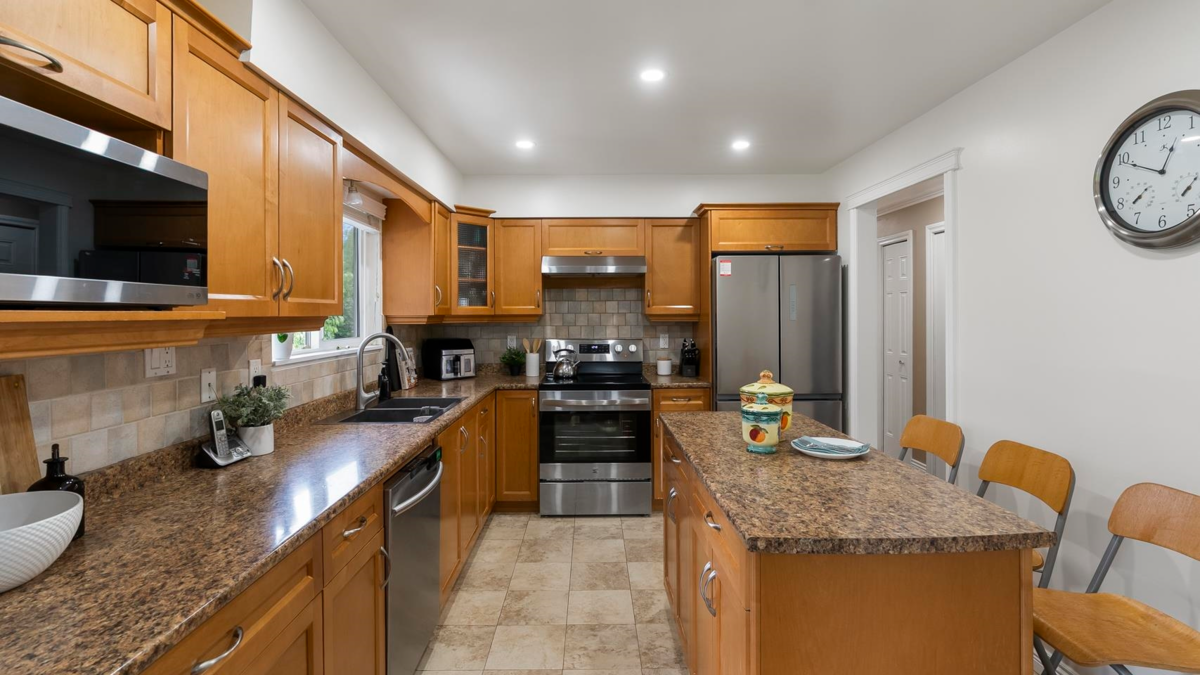 Pantry Photo of 14409 Chartwell Drive, Surrey, BC