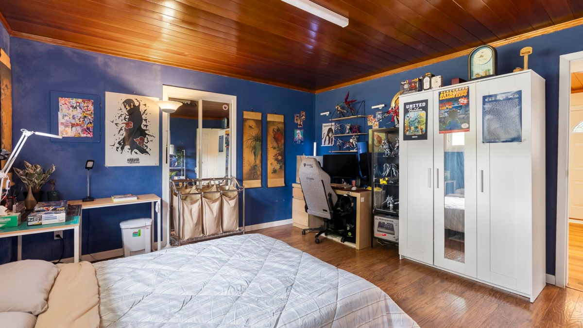 Staircase Photo of 14409 Chartwell Drive, Surrey, BC