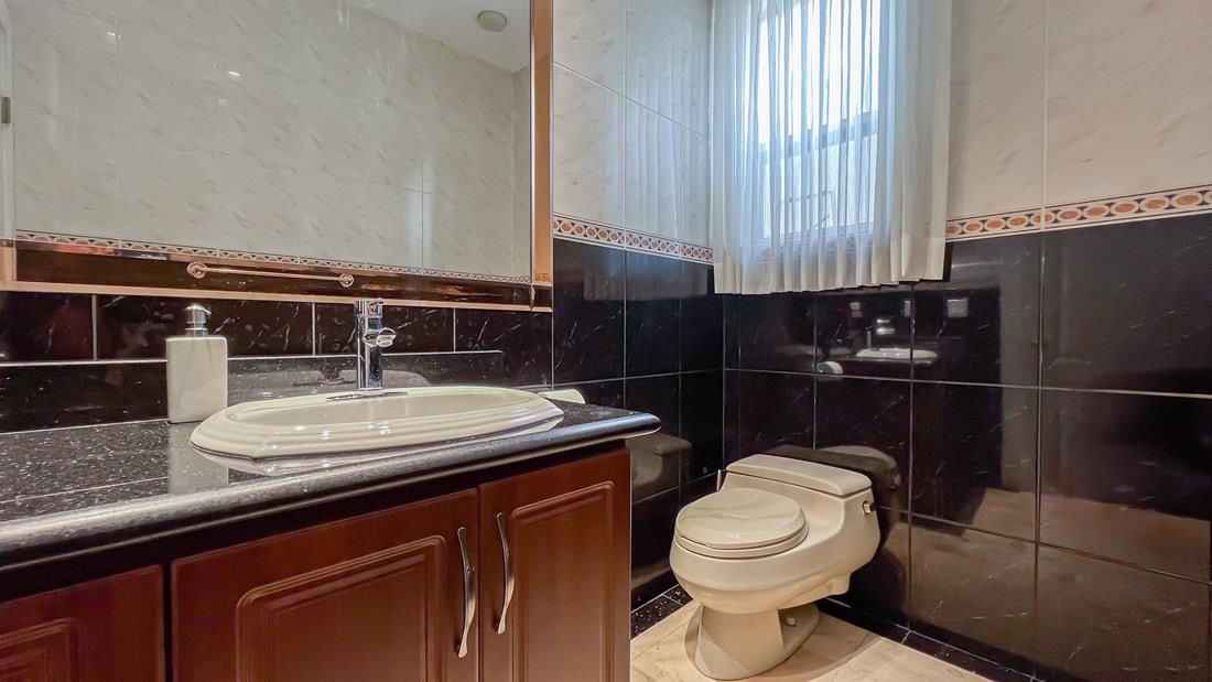 Loft / Bonus Room Photo of 1556 W 62nd Avenue, Vancouver, BC