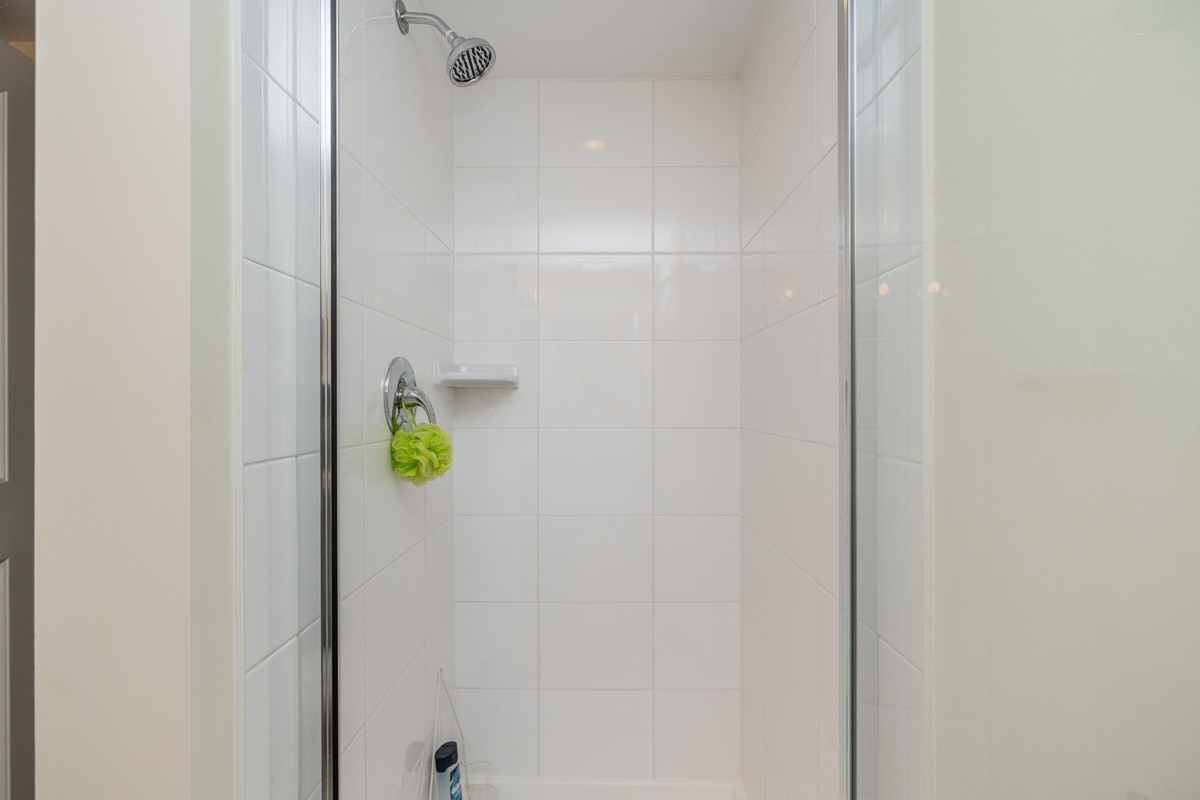 Entry Foyer Photo of 22 1362 Purcell Drive, Coquitlam, BC