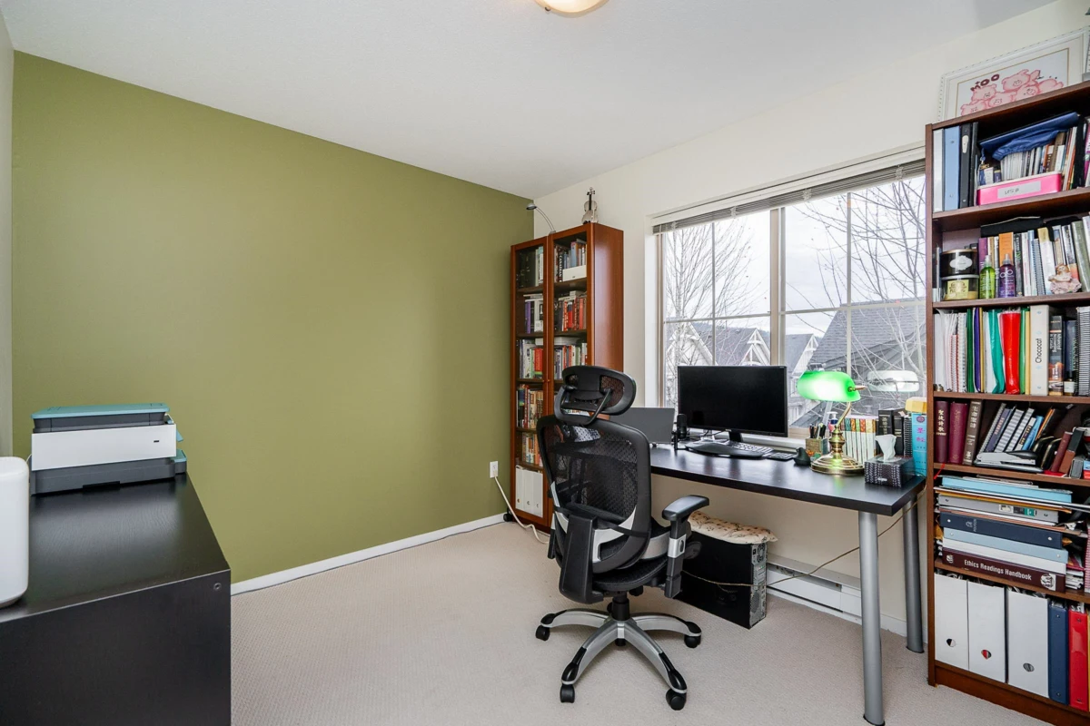 Powder Room Photo of 22 1362 Purcell Drive, Coquitlam, BC