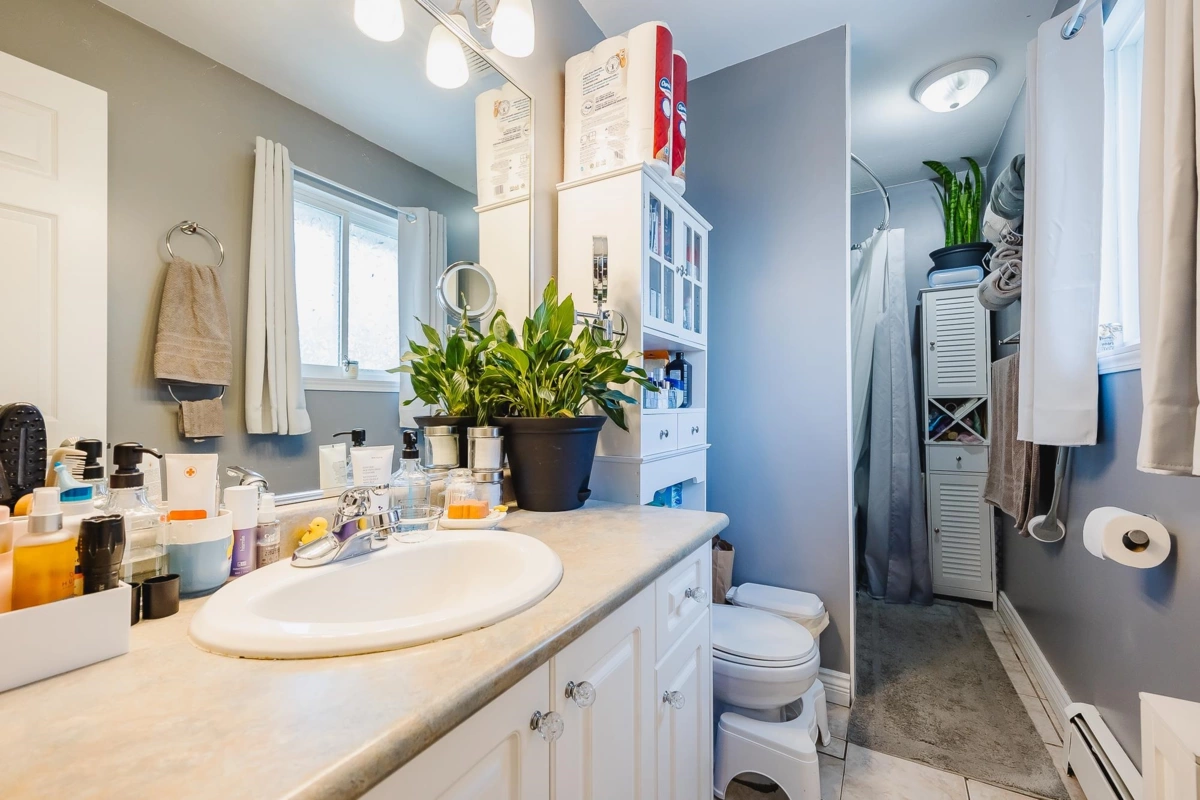 Office / Den Photo of 13225 87b Avenue, Surrey, BC