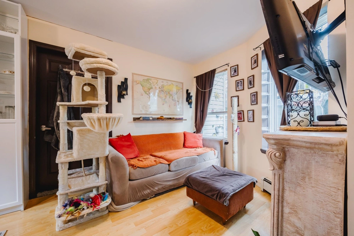 Staircase Photo of 13225 87b Avenue, Surrey, BC