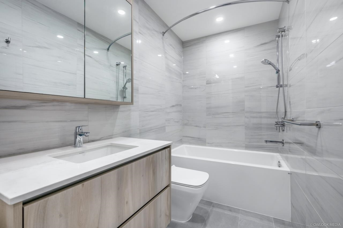 Family Room Photo of 105 477 W 59th Avenue, Vancouver, BC