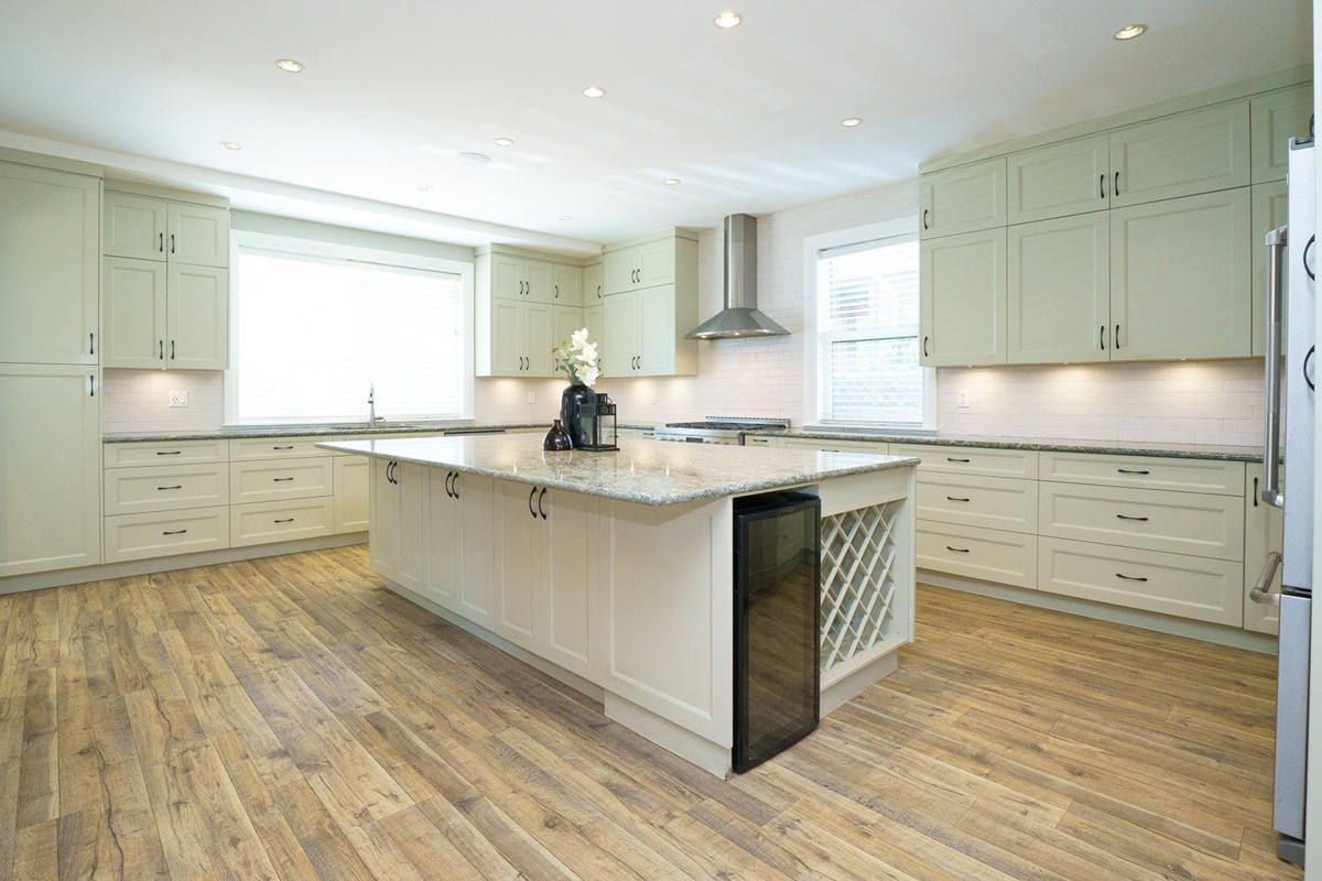 Kitchen Island Photo of 1055 Charland Avenue, Coquitlam, BC