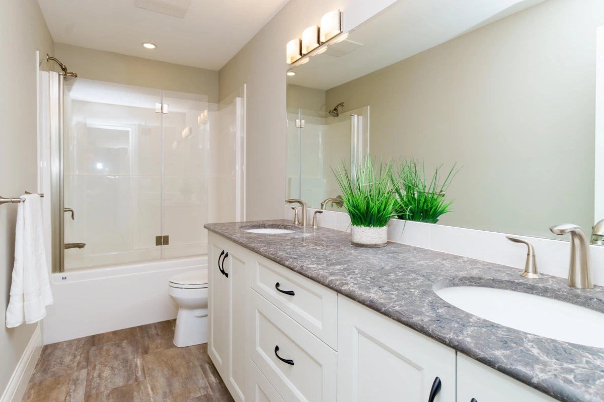 Laundry Room Photo of 1055 Charland Avenue, Coquitlam, BC