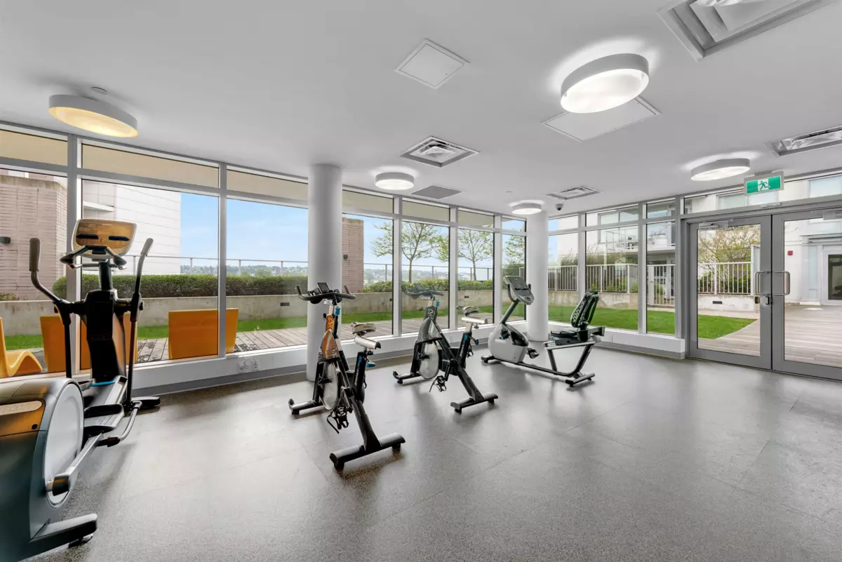 Hallway Photo of 2509 908 Quayside Drive, New Westminster, BC
