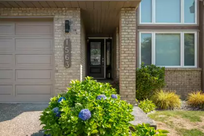 1563 Wintergreen Place, Coquitlam, BC, Coquitlam — Single Family Residence for sale