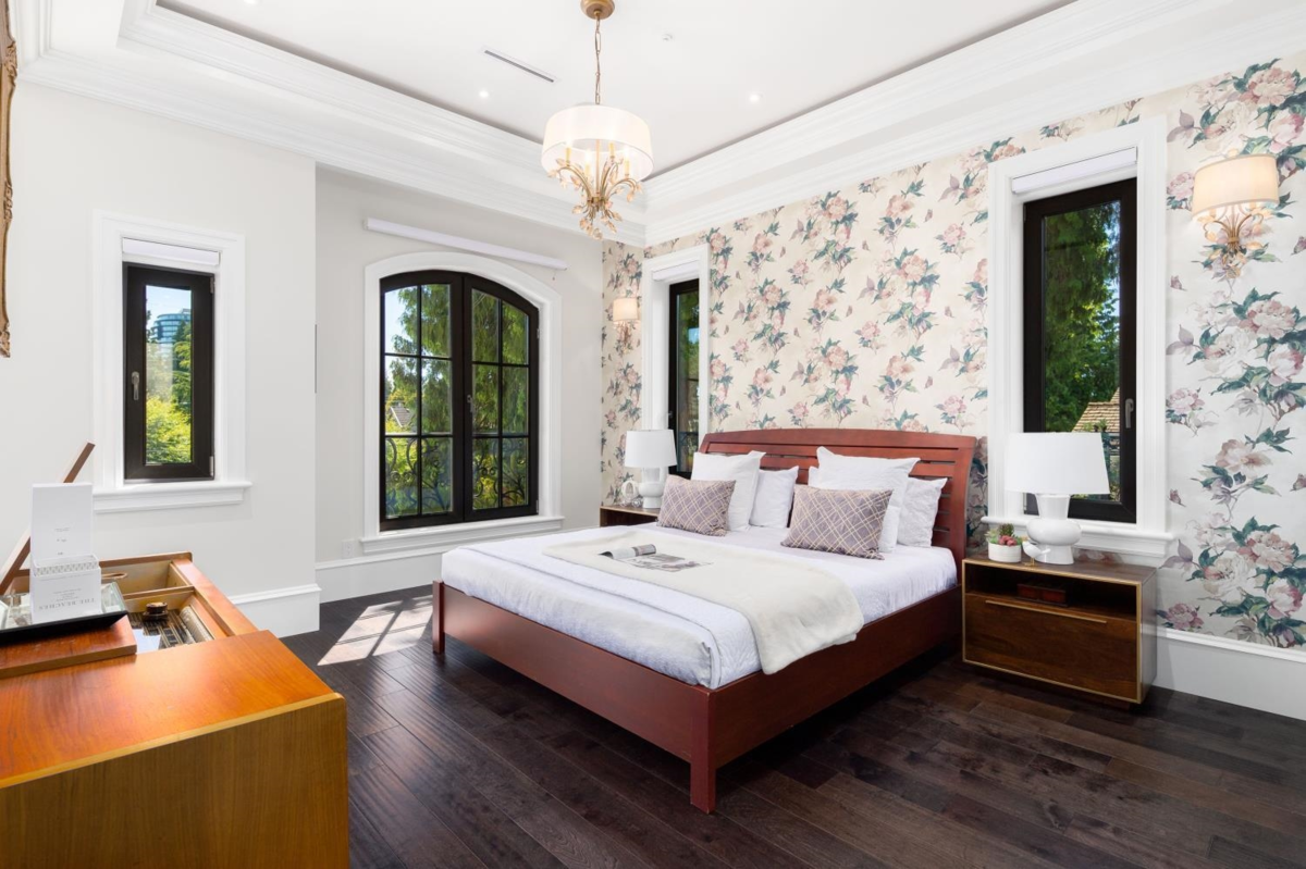 Entry Foyer Photo of 8483 Wiltshire Street, Vancouver, BC