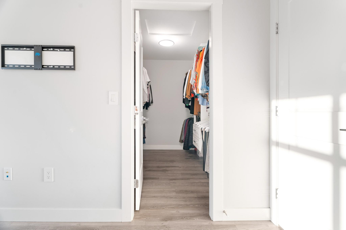 Garage Interior Photo of 17 20327 72b Avenue, Langley, BC