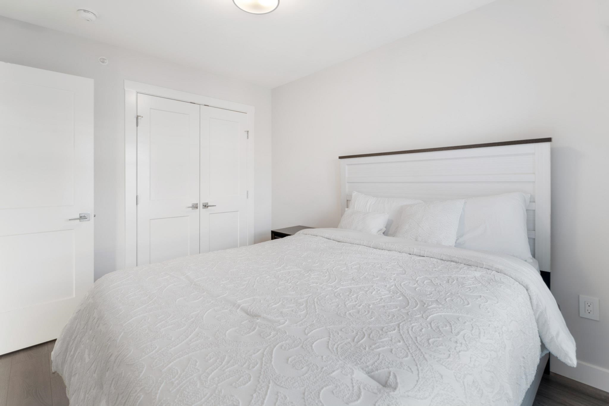 Swimming Pool Photo of 17 20327 72b Avenue, Langley, BC