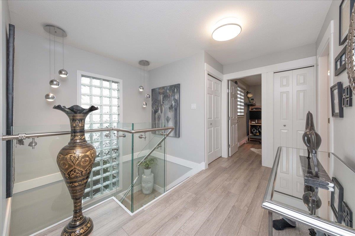 Outdoor Patio Photo of 5 1508 Blackwood Street, White Rock, BC