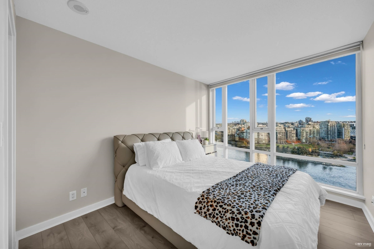 Staircase Photo of 1906 918 Cooperage Way, Vancouver, BC