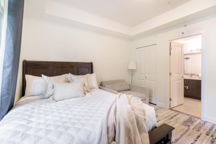 Guest Bathroom Photo of 214 14358 60 Avenue, Surrey, BC