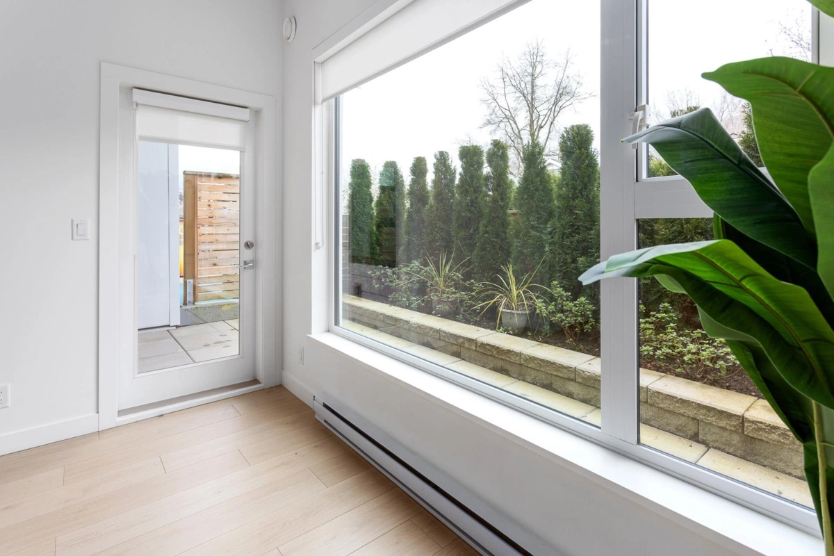 Bedroom 4 Photo of 108 2345 Rindall Avenue, Port Coquitlam, BC
