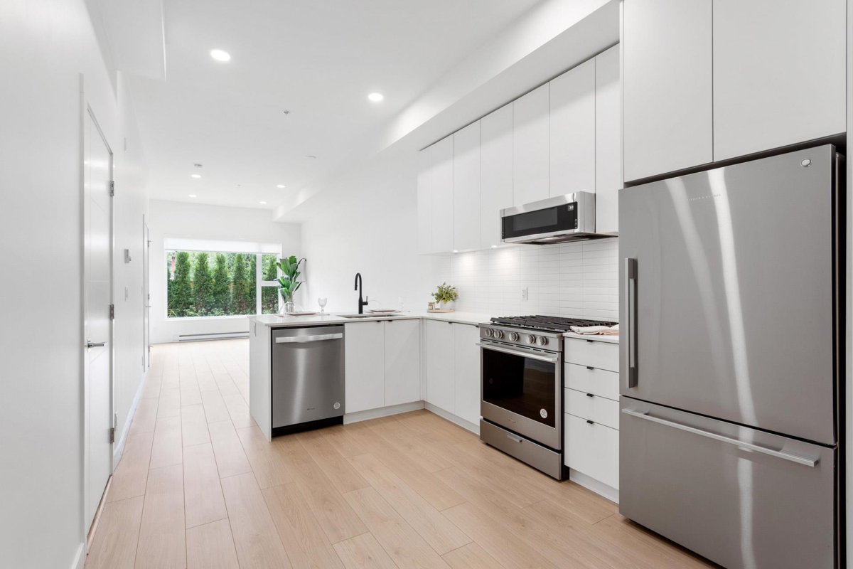 Living Room Photo of 108 2345 Rindall Avenue, Port Coquitlam, BC