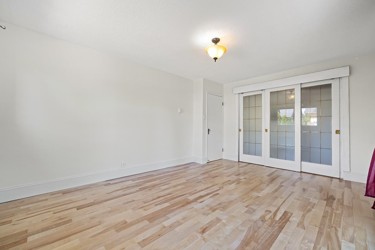 Bedroom 2 Photo of 1027 Nanaimo Street, New Westminster, BC