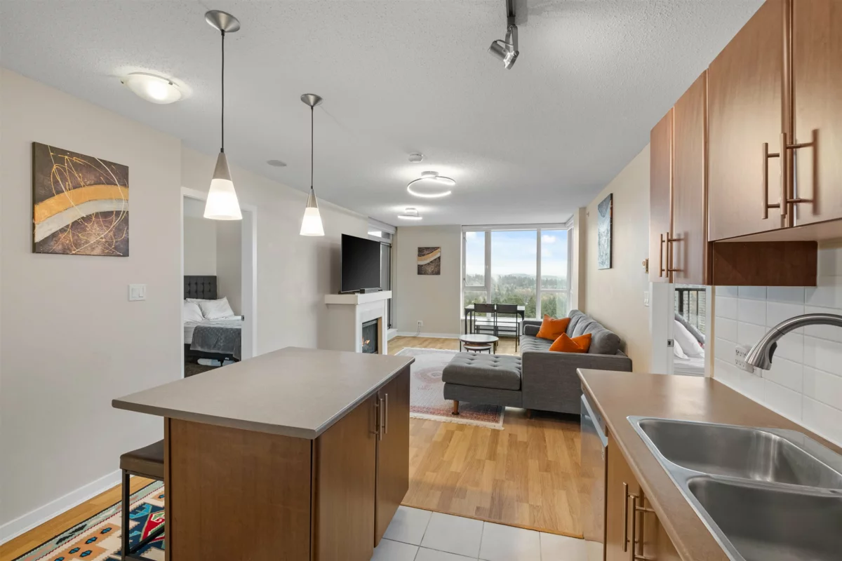 Breakfast Nook Photo of 3003 1178 Heffley Crescent, Coquitlam, BC