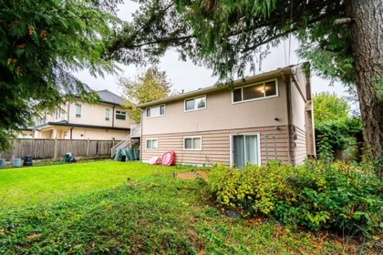 Hot Tub / Spa Photo of 10080 Aintree Crescent, Richmond, BC