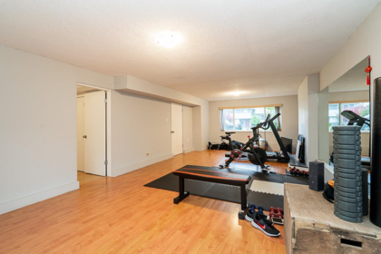 Laundry Room Photo of 10080 Aintree Crescent, Richmond, BC