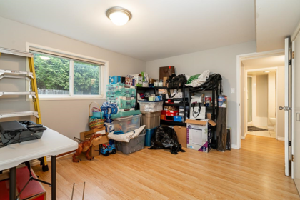 Mudroom Photo of 10080 Aintree Crescent, Richmond, BC
