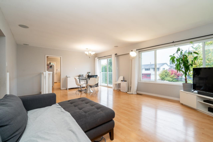Pantry Photo of 10080 Aintree Crescent, Richmond, BC