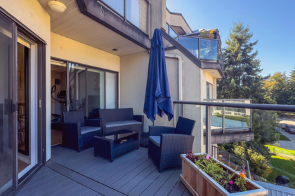302 2968 Burlington Drive, Coquitlam, BC, Coquitlam — Apartment/Condo for sale