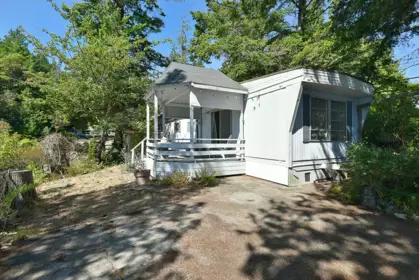 Office / Den Photo of 4776 Francis Peninsula Road, Pender Harbour, BC