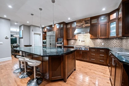Kitchen Photo of 1116 Lawson Avenue, West Vancouver, BC