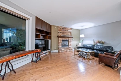 Primary Bedroom Photo of 1116 Lawson Avenue, West Vancouver, BC