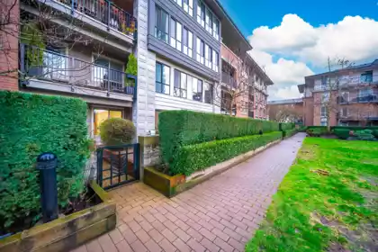 Hallway Photo of 103 1135 Windsor Mews, Coquitlam, BC