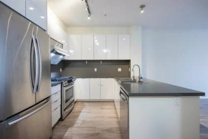 103 1135 Windsor Mews, Coquitlam, BC