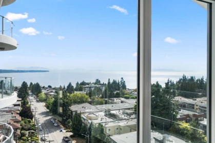 Office / Den Photo of 1102 1500 Martin Street, White Rock, BC