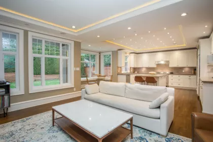 Breakfast Nook Photo of 6417 Pitt Street, West Vancouver, BC