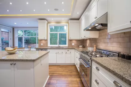 6417 Pitt Street, West Vancouver, BC