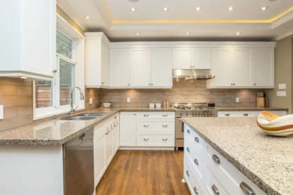 6417 Pitt Street, West Vancouver, BC