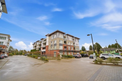 309 19567 64 Avenue, Surrey, BC