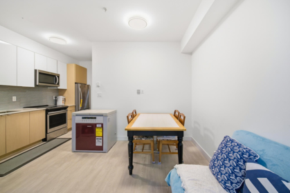 Kitchen Island Photo of 309 19567 64 Avenue, Surrey, BC