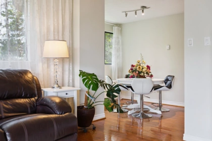 402 1026 Queens Avenue, New Westminster, BC, Uptown NW — 2 bed apartment/condo for sale