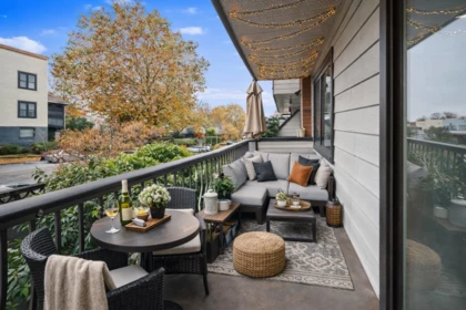 Breakfast Nook Photo of 229 2033 Triumph Street, Vancouver, BC